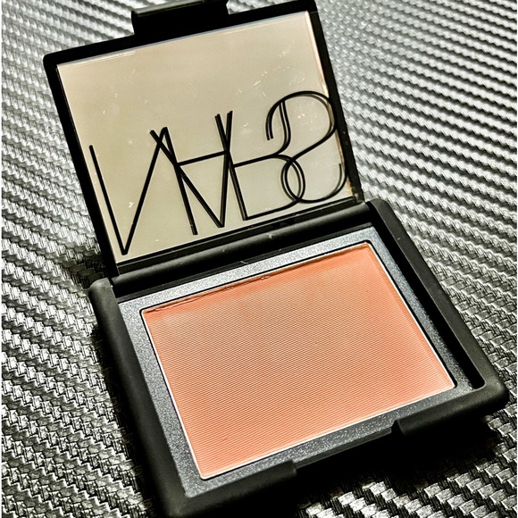 NARS POWDER BLUSH (SEX APPEAL) - Picture 1 of 12